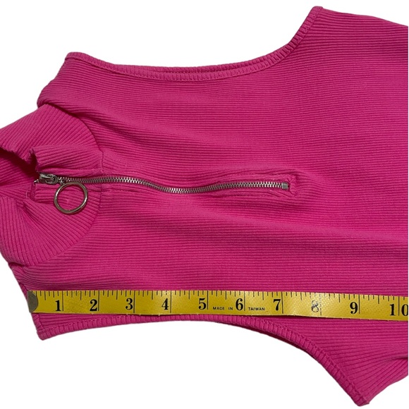 Fashion Nova Keeping It Fun Pink Sleeveless Ribbed Cropped Tank Top - Picture 4 of 4